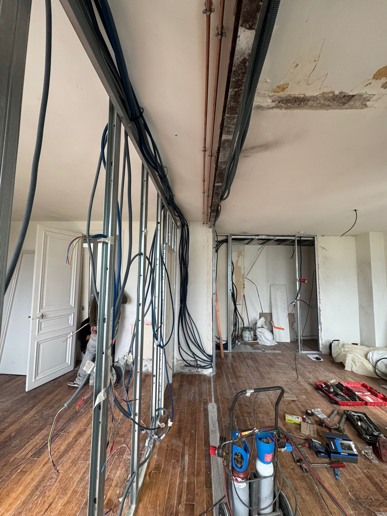 chantier_renovation_appartement_azel-services5-min